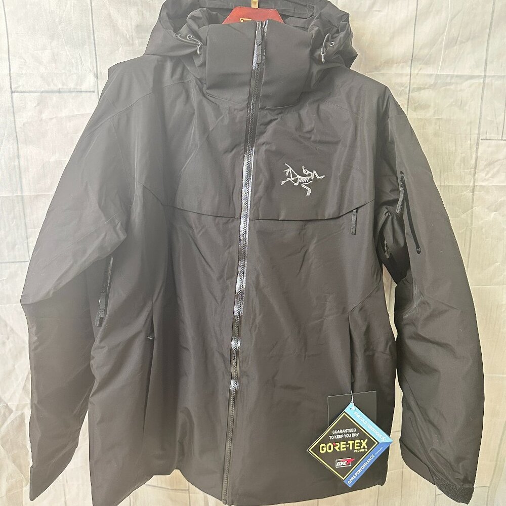Arc'teryx Black Gore-Tex Insulated Jacket - Waterproof & Windproof